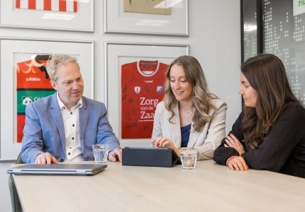 Senior Client Consultant